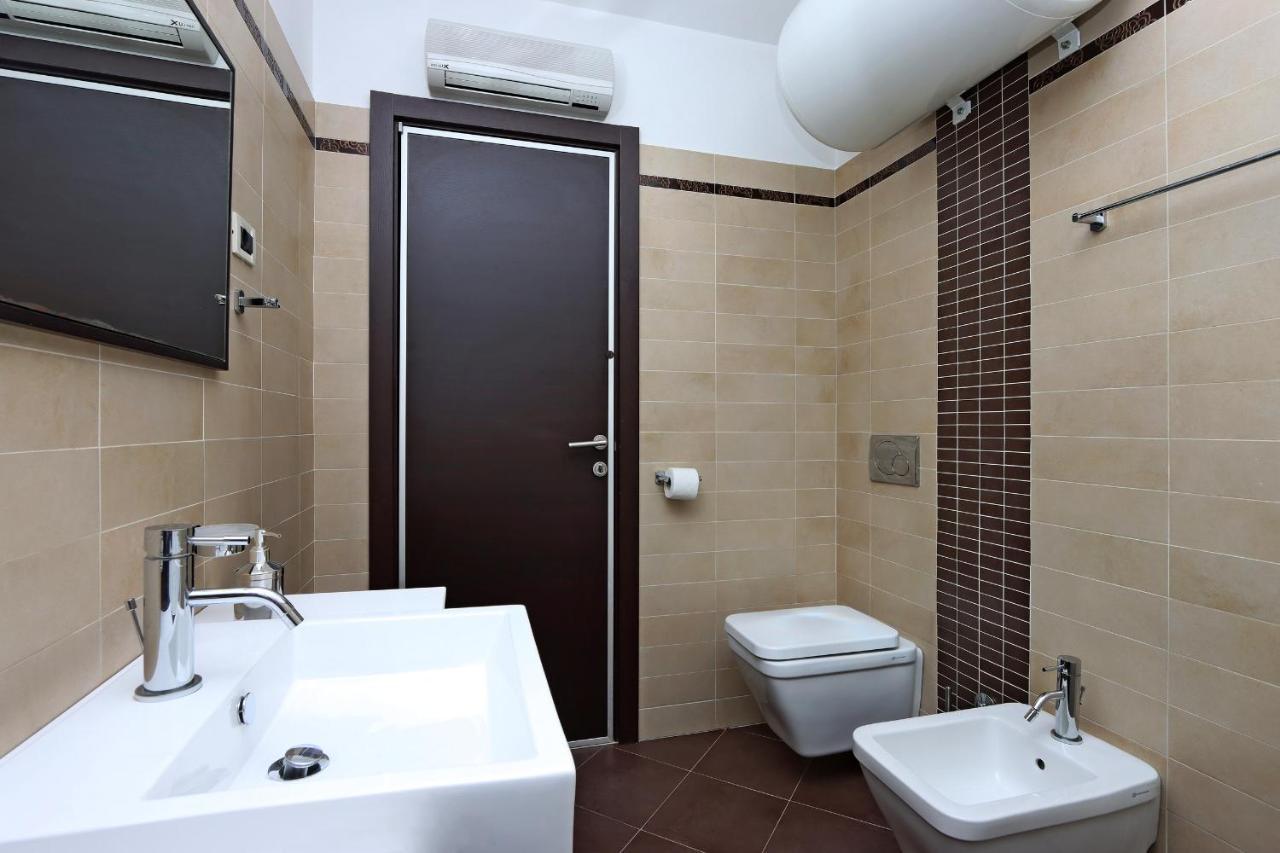 Starry Night - Smart Tv, Extra Big Bed, Big Bathtub, Private Parking, Sea View, Wifi, 2Bedrooms فولوسكو المظهر الخارجي الصورة